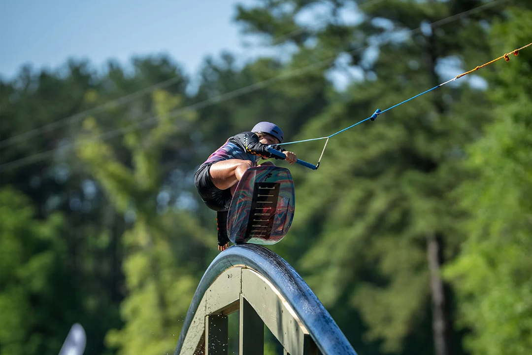 SINTERED BASE & URETHAN SIDEWALL