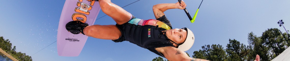 category image of the category “Wakeboard Vests”