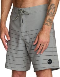 STEADY STRIPE 18 Boardshort aloe