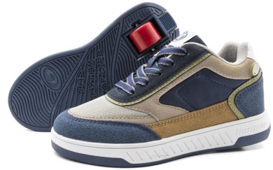 2241901 Shoe with wheels navy/brown