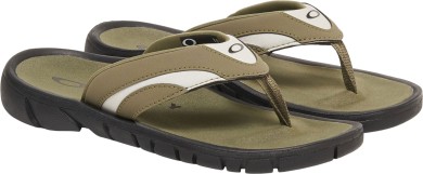 O COIL Sandale army green