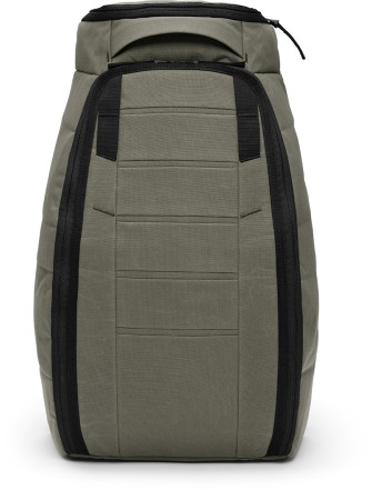 HUGGER 30L Backpack 2026 forest green 