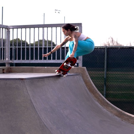 BLOSSOM Skateboard poppy 