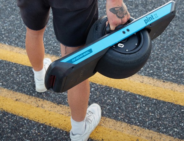 ONEWHEEL PINT X powder blue 