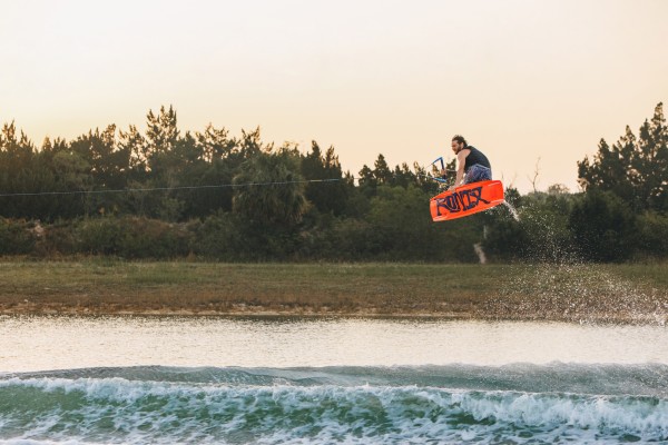 RXT BLACKOUT Wakeboard 2026 