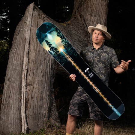 GOLDEN ORCA Snowboard 2025 