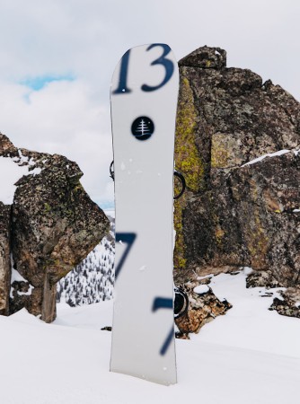 FT HOMETOWN HERO Snowboard 2026 xray 