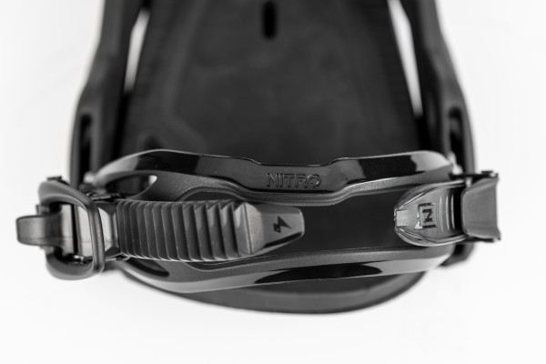 ONE Bindung 2025 ultra black 