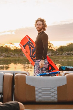 RXT BLACKOUT Wakeboard 2026 