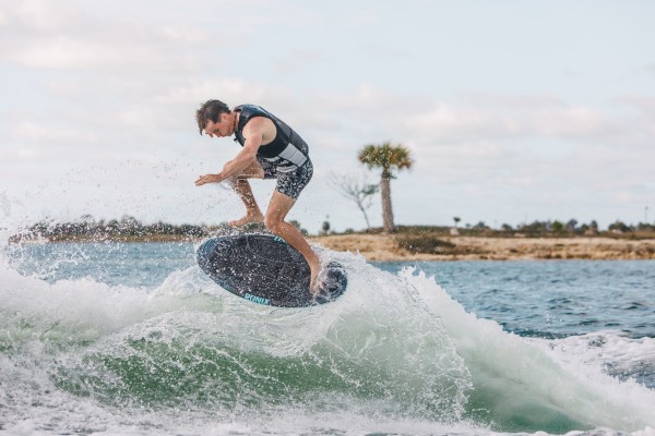H.O.M.E. CARBON PRO OSMO SKIMMER Wakesurfer 2026 