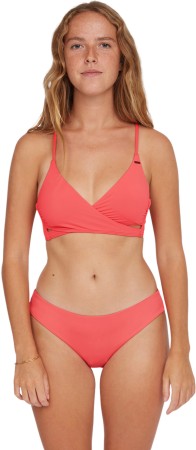 ESSENTIALS BAAY MAOI Bikini 2025 froly 