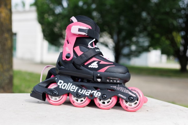 MICROBLADE Inline Skate 2026 black/pink 