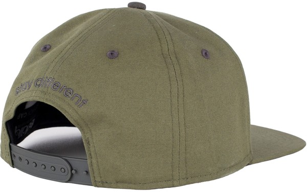 DAILY FLAG 20 SNAPBACK Cap 2025 warm olive 