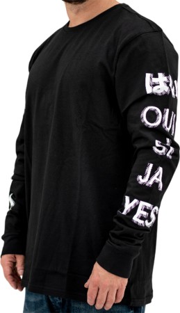 UNIVERSAL Longsleeve 2022 black 