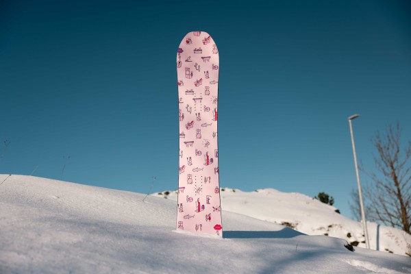 HALLDOR XTRM Snowboard 2025 