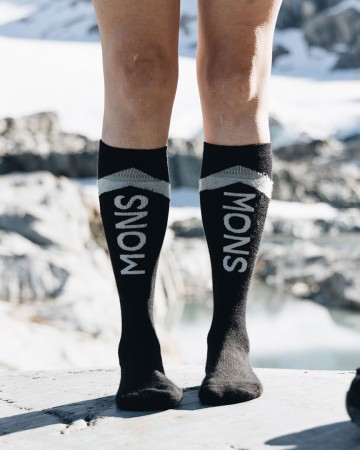 ULTRA CUSHION MERINO Socken 2025 black 