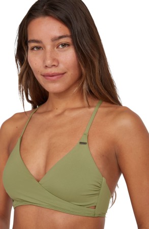 ESSENTIALS BAAY MAOI Bikini 2025 avery fern 