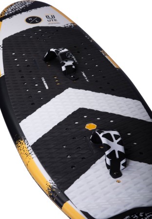 UTE 5.0 WAKE Foilboard 2023 inkl. COMMANDER 1300 Foil 