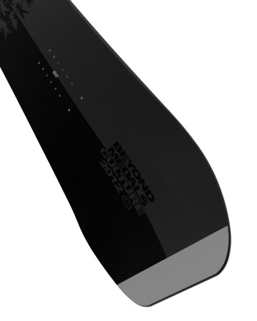 BEYOND MEDALS WIDE Snowboard 2025 