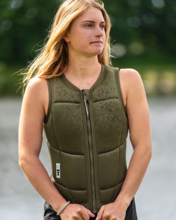 FINESSE LADIES Weste 2026 olive L