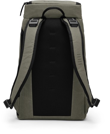HUGGER 25L Backpack 2026 forest green 