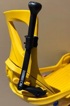 STEP ON QUICK RELEASE Push Button rechts 