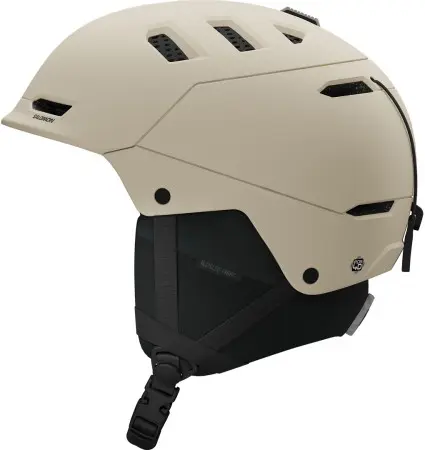 HUSK PRO Helmet 2026 rainy day 