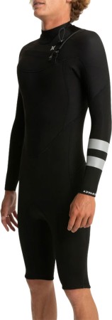 ADVANTAGE 2/2 LS CHEST ZIP Shorty 2025 black 