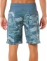 Artikelbild 3 des Artikels “MIRAGE BARREL KILLA 20 Boardshort 2025 pine night “