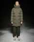 Artikelbild 3 des Artikels “VESPER Mantel 2026 dusk olive M“