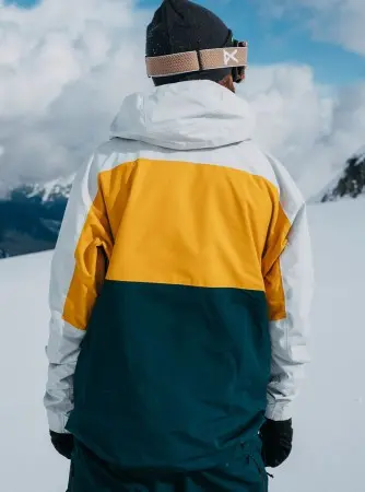 AK GORE TEX SWASH Jacket 2025 greycl/goldenrod/deep emerald 