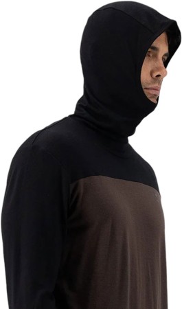 YOTEI POWDER HOOD Longsleeve 2025 cedar/black 