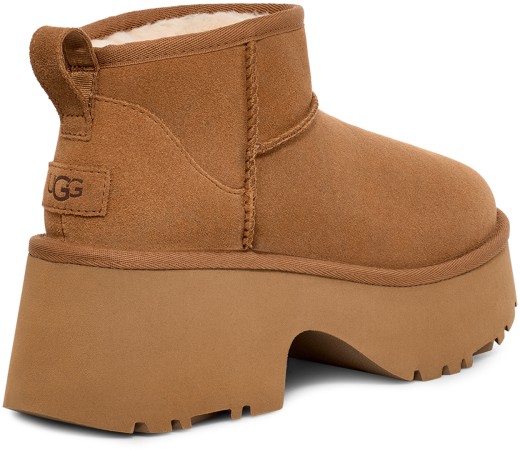 CLASSIC ULTRA MINI NEW HEIGHTS Boot 2025 chestnut 