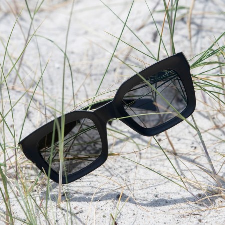 ANNA Sonnenbrille matte black/black 