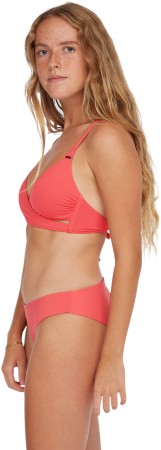 ESSENTIALS BAAY MAOI Bikini 2025 froly 