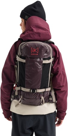 AK DISPATCHER 18 Rucksack 2027 rum raisin 