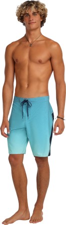 SUPERFREAK 20 Boardshort 2026 canal blue panel 