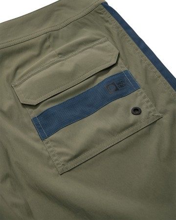 CHANNEL APEX 18 Boardshort 2025 dark olive 