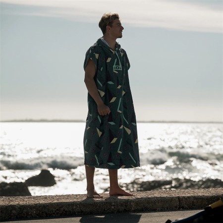 CORE Poncho 2025 crazy palms 