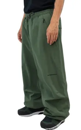 PARK Hose 2026 dark green 