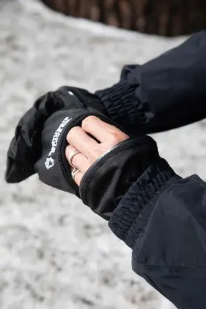 GHOUL Fäustling 2026 black 