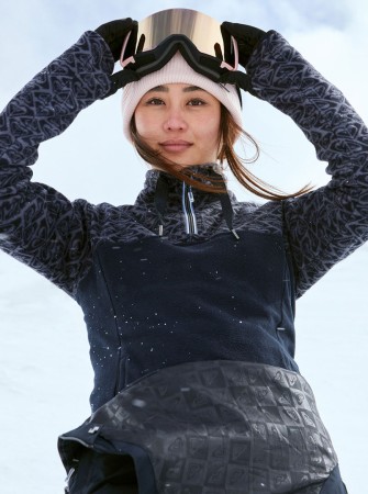SAYNA Fleece 2025 true black roxygram tonal 