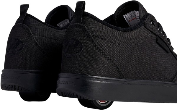 PRO 20 Schuh 2025 triple black canvas 