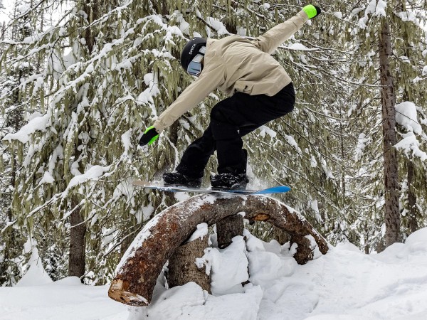PROTO SYNTHESIS Snowboard 2024 