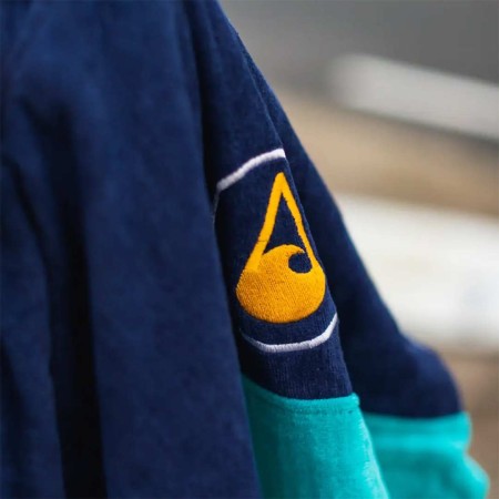 BLUEBOW Poncho 2025 
