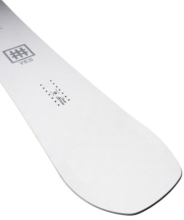 CREAM XTRM HALLDOR 3D LIMITED Snowboard 2026 