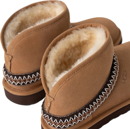 CLASSIC MINI CRESCENT Boot 2026 chestnut 