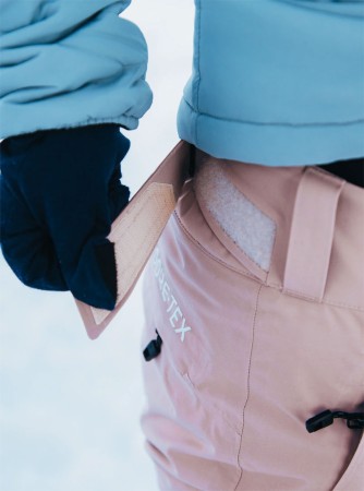 WOMEN AK GORE TEX SUMMIT INSULATED Pant 2025 shadow pink 
