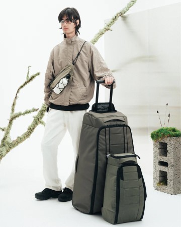 HUGGER ROLLER 90L Reisetasche 2026 forest green 