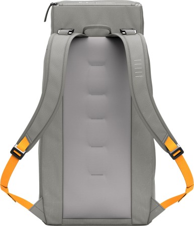 HUGGER 25L Backpack 2025 sand grey 